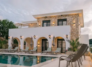 Lovac Luxury
